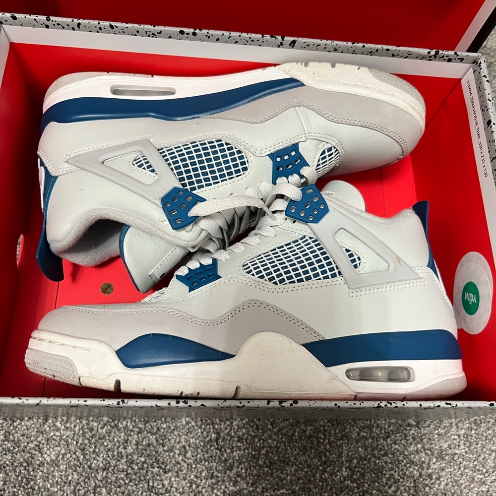 Nike White and Blue Men's Shoes